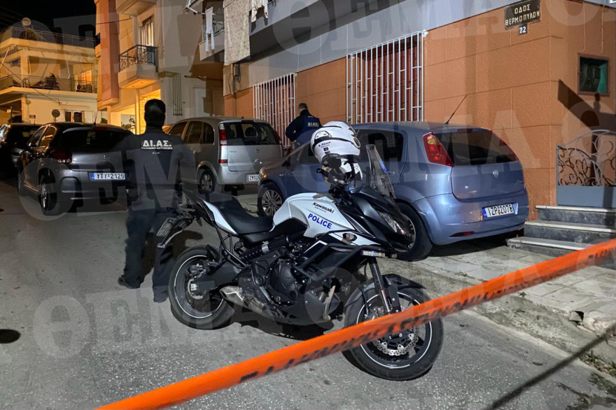 Ηλιούπολη: Άγριο έγκλημα - Μητέρα και γιος νεκροί από πυροβολισμούς σε διαμέρισμα