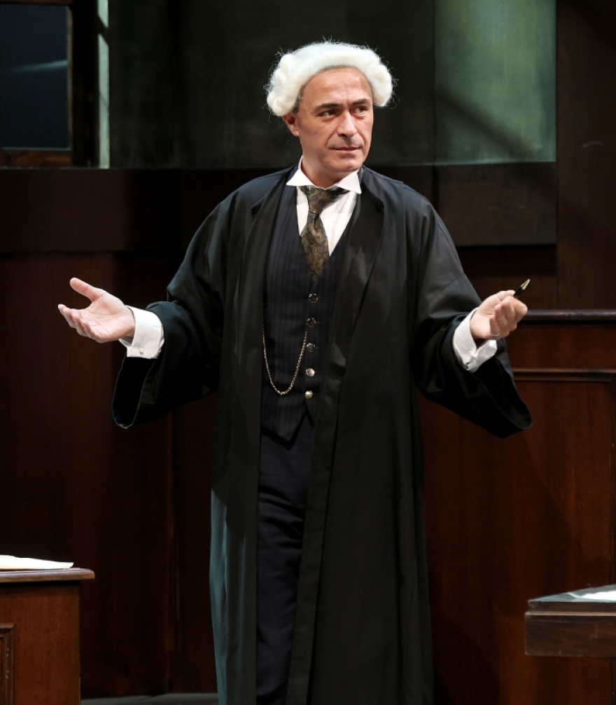 Νίκος Πολυδερόπουλος: Ποιος είναι ο ηθοποιός που φέρεται να ζήτησε να απομακρυνθεί ο ηθοποιός από παράσταση