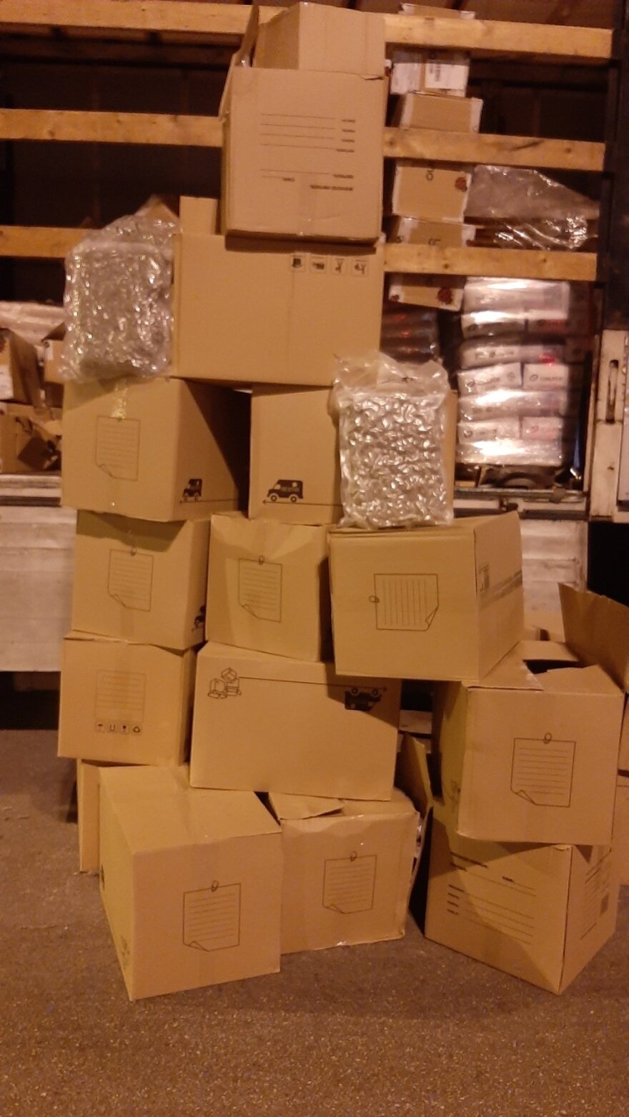 Ηγουμενίτσα: Συνελήφθη άνδρας που είχε στο φορτηγό του 225 κιλά κάνναβη αξίας 2 εκατ. ευρώ