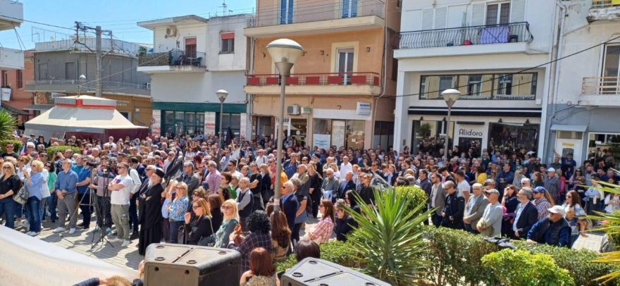 Πρωτοδικείο Μεσολογγίου: Χιλιάδες κάτοικοι στη διαμαρτυρία – Προγραμματίζουν παράσταση στη Βουλή 