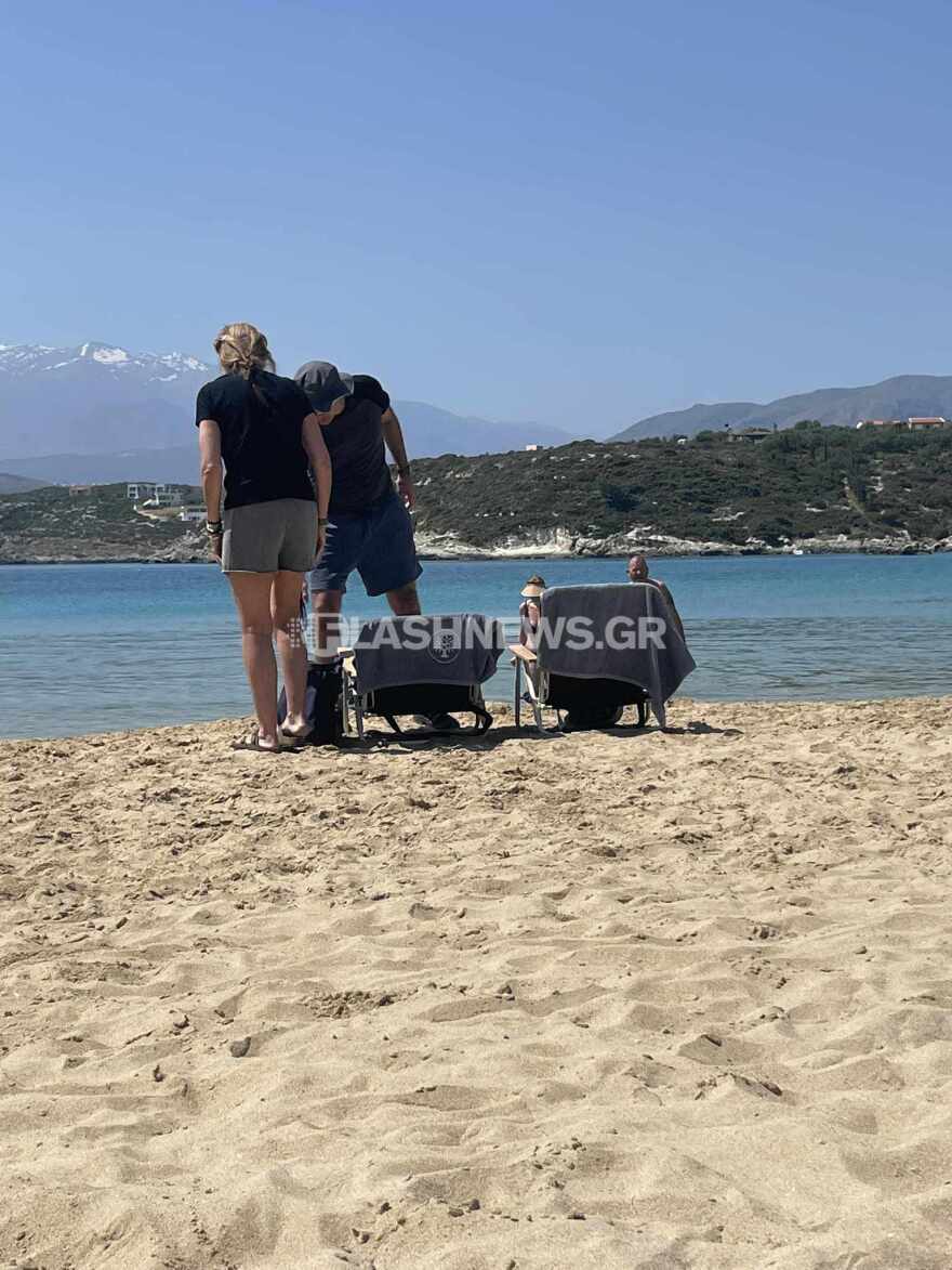 Χανιά: Στο Μαράθι για μια ανοιξιάτικη βουτιά ο Κυριάκος Μητσοτάκης - Φωτογραφίες