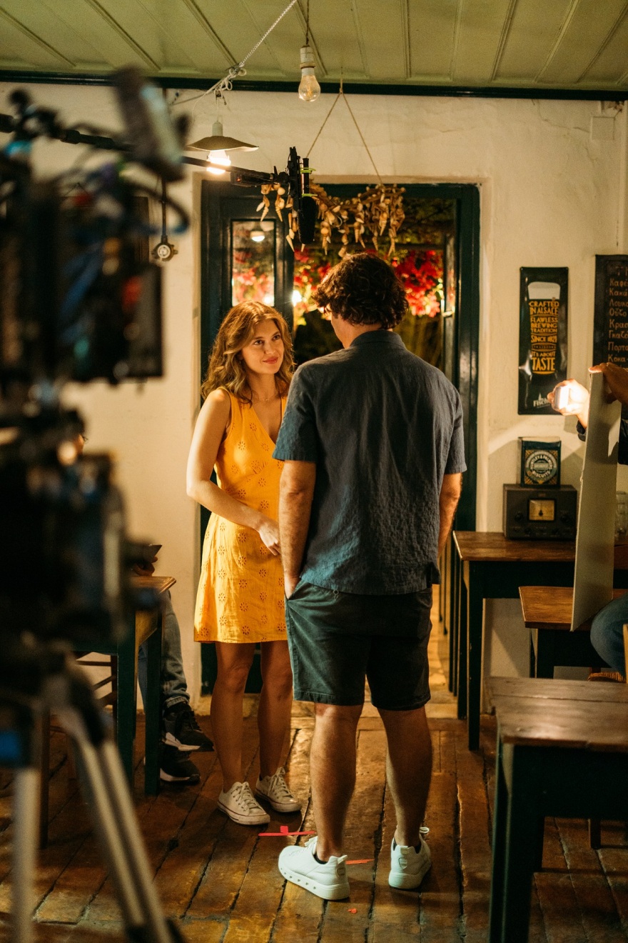 Maestro: Το MEGA κυκλοφόρησε φωτογραφίες από τα γυρίσματα της δεύτερης σεζόν 