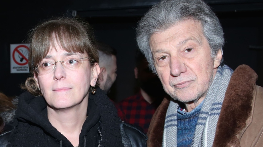 Γιάννης Φέρτης: Ξένια Καλογεροπούλου και Μιμή Ντενίση αποχαιρετούν τον πρώην σύζυγό τους