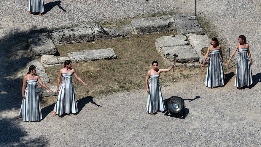 Στην τελική ευθεία η τελετή αφής της Ολυμπιακής Φλόγας - Δείτε φωτογραφίες από τις πρόβες