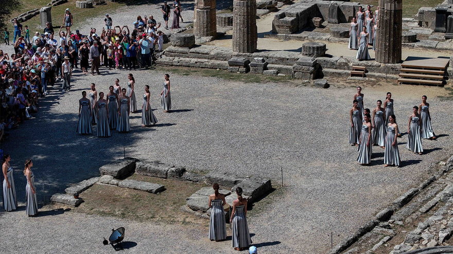 Στην τελική ευθεία η τελετή αφής της Ολυμπιακής Φλόγας - Δείτε φωτογραφίες από τις πρόβες