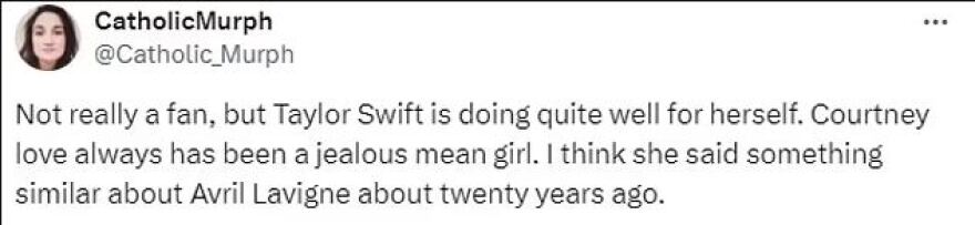 Κόρτνεϊ Λοβ: Αποκάλεσε την Τέιλορ Σουίφτ «ασήμαντη» - Εκνευρισμένοι οι φαν της τραγουδίστριας