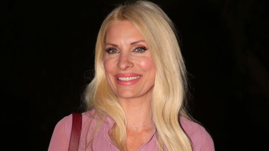 Σενάρια, μύθοι και αλήθειες για την αποχώρηση της Ελένης Μενεγάκη