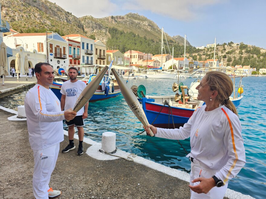Στο Καστελόριζο η Ολυμπιακή Φλόγα - Φωτογραφίες 