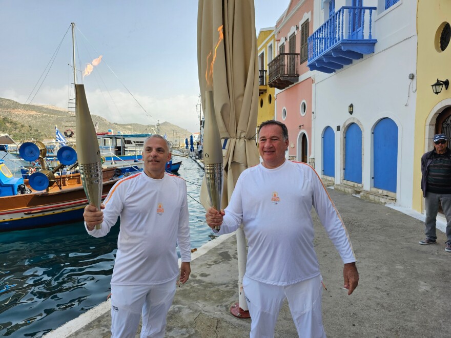 Στο Καστελόριζο η Ολυμπιακή Φλόγα - Φωτογραφίες 