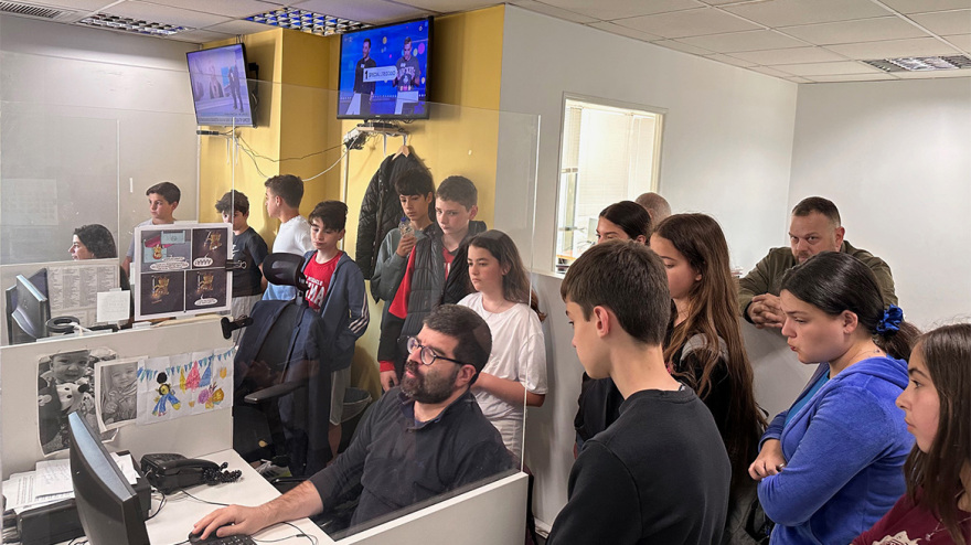 Το Γυμνάσιο Θρακομακεδόνων «τύπωσε» το δικό του Πρώτο Θέμα