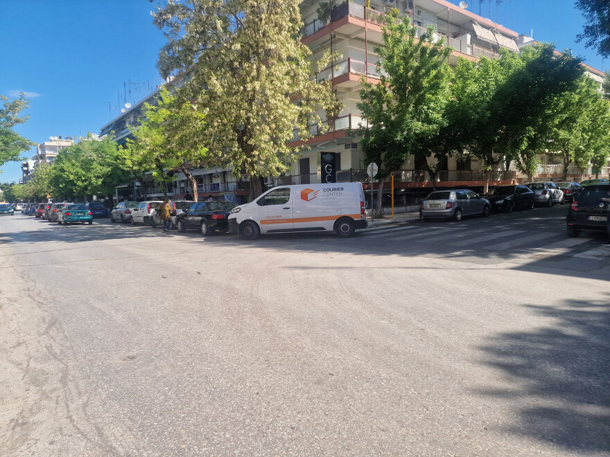 Θεσσαλονίκη: «Δεν είδα από πού ήρθε» λέει η οδηγός του ΙΧ που παρέσυρε τον 17χρονο ποδηλάτη