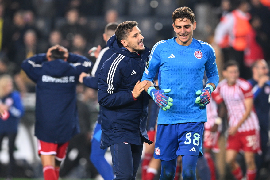 Θρυλική πρόκριση στην Πόλη! Ο Ολυμπιακός κέρδισε τη Φενέρ 3-2 στα πέναλτι με ήρωα τον Τζολάκη και πέρασε στους «4» - Δείτε τα γκολ