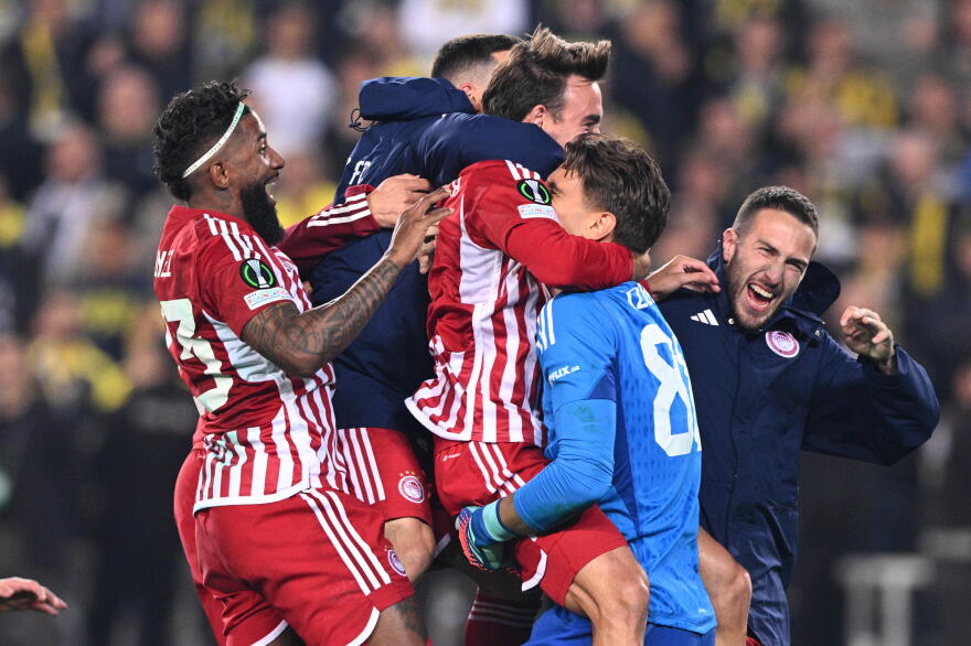 Θρυλική πρόκριση στην Πόλη! Ο Ολυμπιακός κέρδισε τη Φενέρ 3-2 στα πέναλτι με ήρωα τον Τζολάκη και πέρασε στους «4» - Δείτε τα γκολ