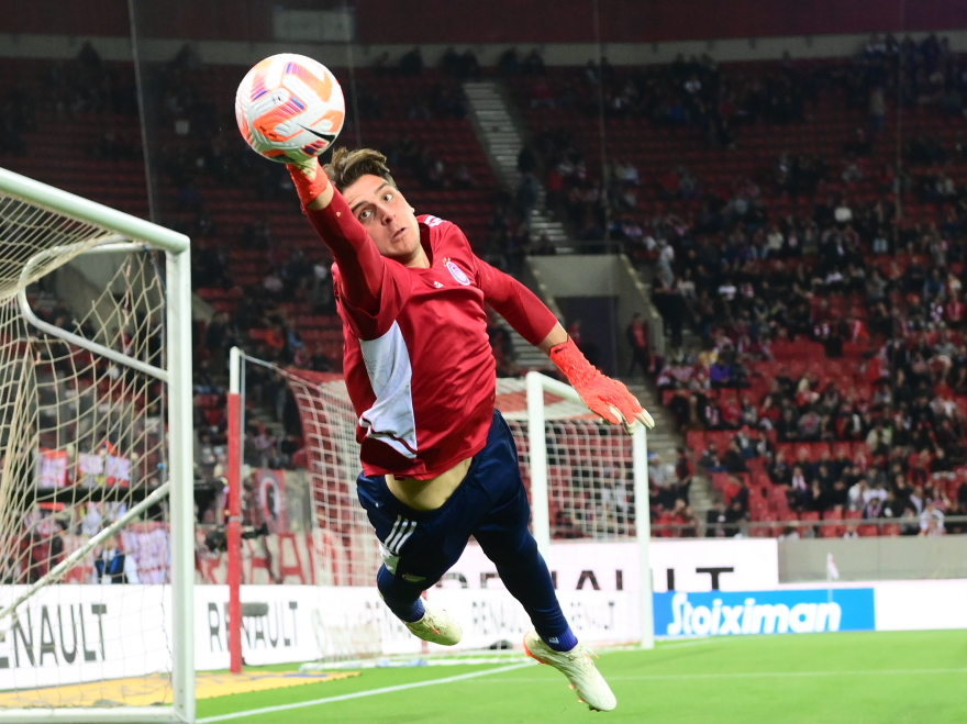 Κωνσταντής Τζολάκης: Η ιστορία του 21χρονου από την Κρήτη που έστειλε τον Ολυμπιακό στην 4αδα - Βίντεο, φωτογραφίες