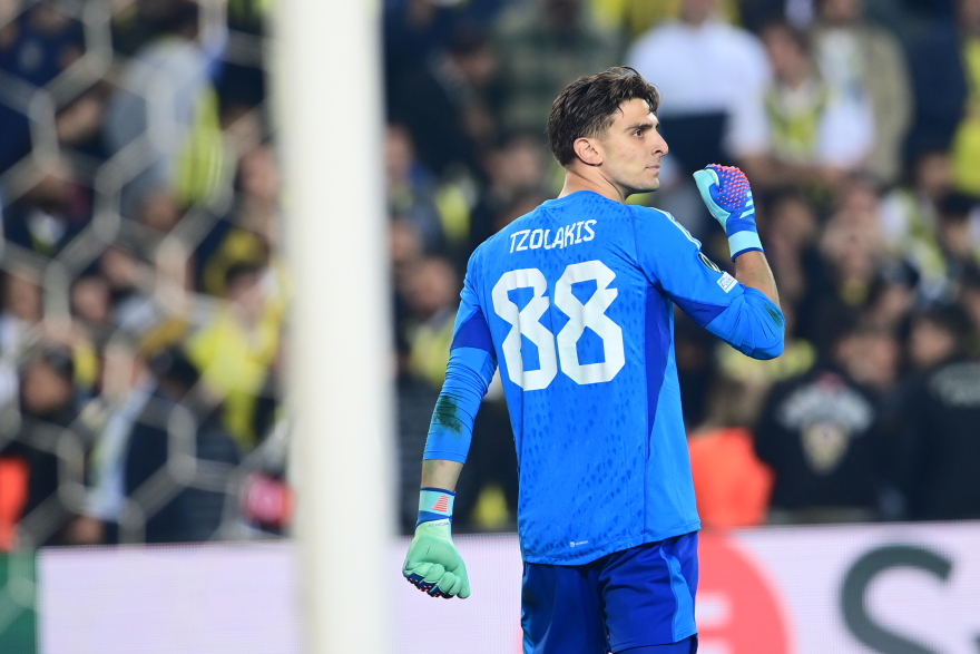 Κωνσταντής Τζολάκης: Η ιστορία του 21χρονου από την Κρήτη που έστειλε τον Ολυμπιακό στην 4αδα - Βίντεο, φωτογραφίες