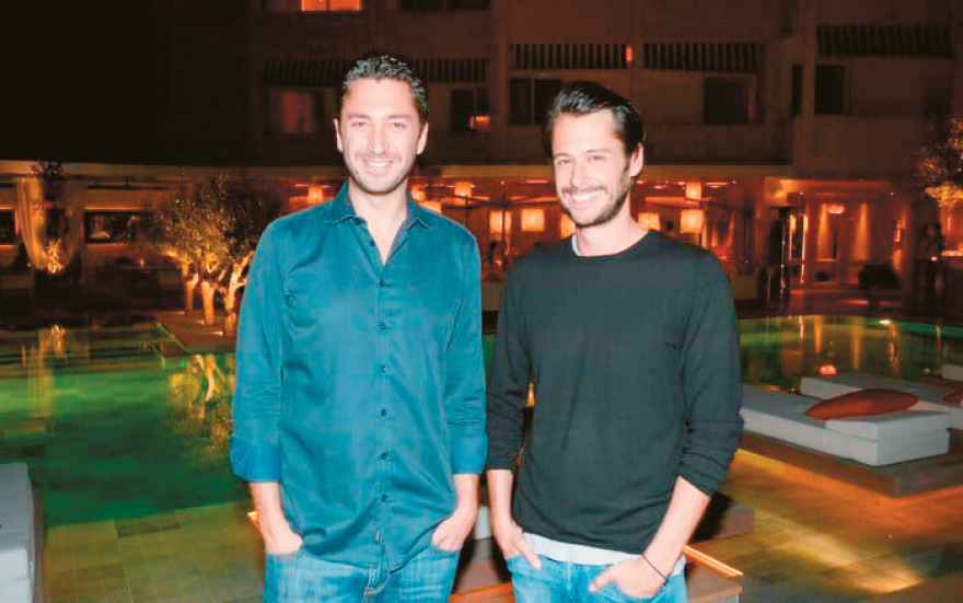 Βίλα με πισίνα για rich and famous η ιστορική έδρα της Νέας Δημοκρατίας στη Ρηγίλλης