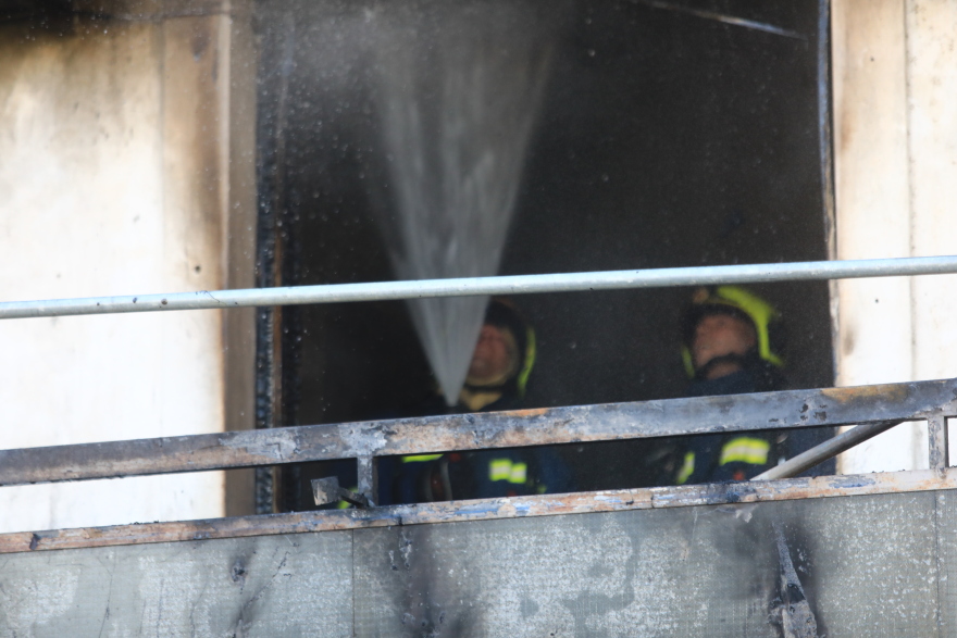 Ριζούπολη: Συνελήφθη άνδρας για τη φωτιά στο διαμέρισμα - Αυτός την έβαλε, λένε οι γείτονες