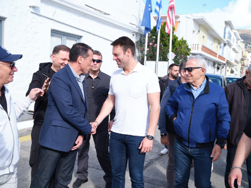 Σε Σύρο και Πάρο ο Στέφανος Κασσελάκης - Οι σταθμοί της δεκαήμερης περιοδείας του