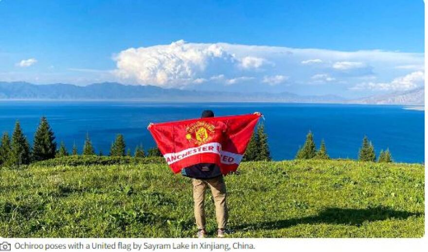 Απίθανος Μογγόλος οπαδός της Γιουνάιτεντ έκανε 13.000 χιλιόμετρα με ποδήλατο και έζησε την επική πρόκριση στον τελικό!