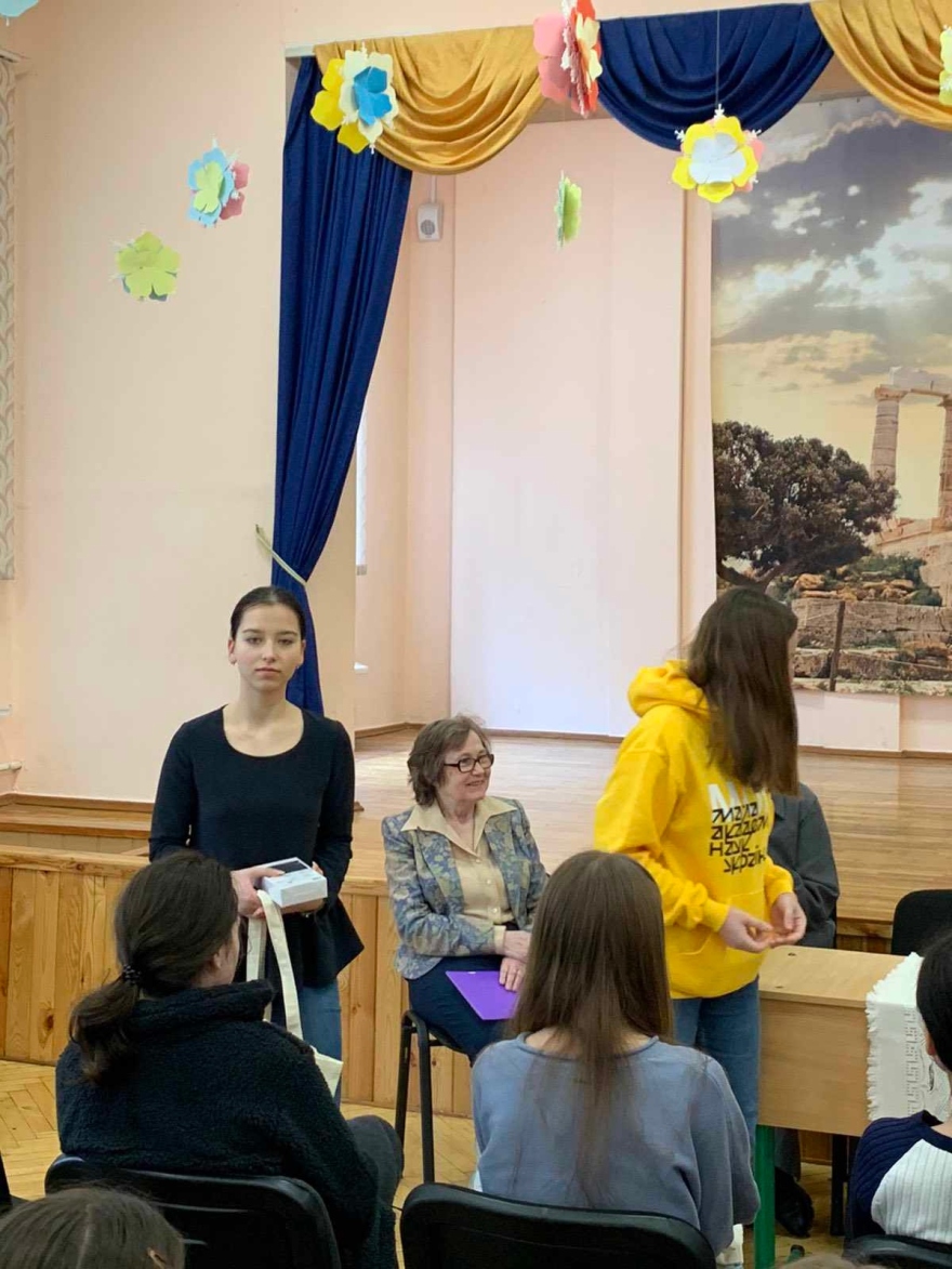 Ουκρανία: Υπό τον ήχο σειρήνων έγινε στο Κίεβο η μαθητική Ολυμπιάδα για την Ελληνική Γλώσσα και Λογοτεχνία