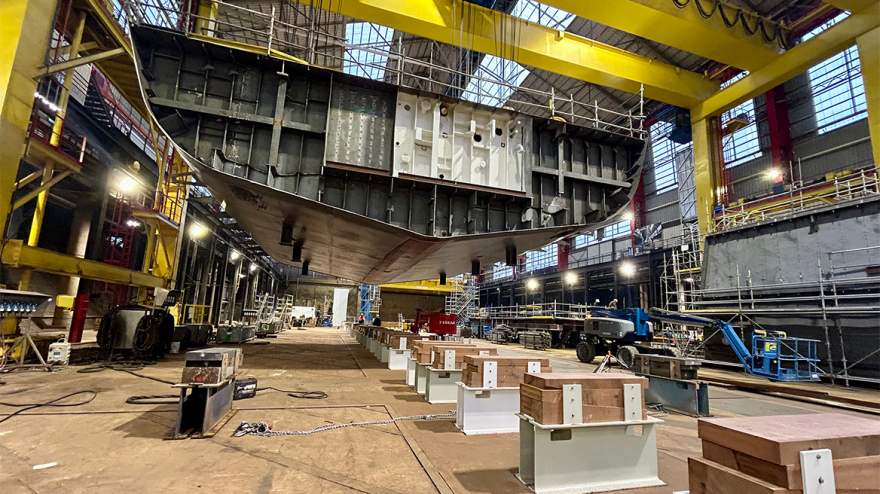 Τοποθετήθηκε η τρόπιδα στην τρίτη ελληνική φρεγάτα Belharra «Φορμίων» του ΠΝ - Δείτε φωτογραφίες