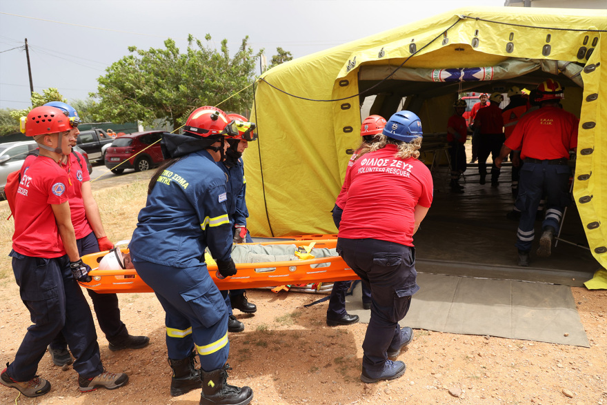 «Μίνωας 2024»: Καρέ- καρέ η άσκηση για μεγάλο σεισμό στην Κρήτη