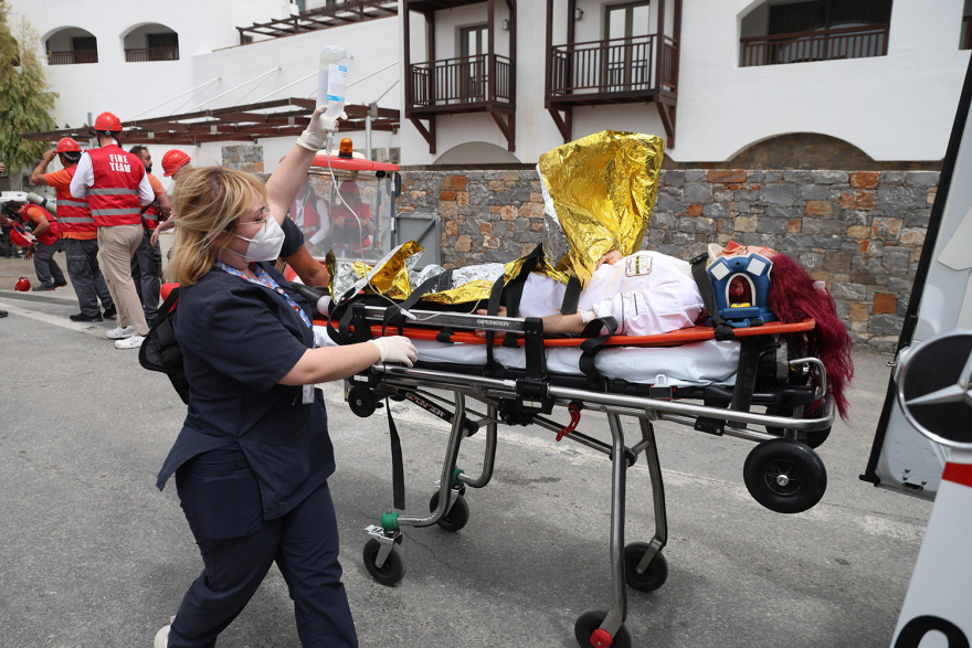 «Μίνωας 2024»: Καρέ- καρέ η άσκηση για μεγάλο σεισμό στην Κρήτη