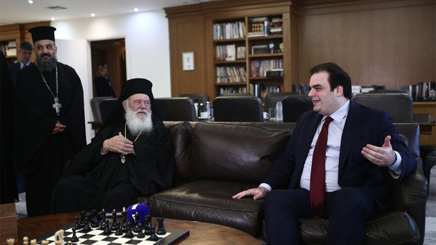 Ιερώνυμος σε Πιερρακάκη: Η συνεργασία είναι το καλύτερο φάρμακο για να αντιμετωπιστούν τα προβλήματα