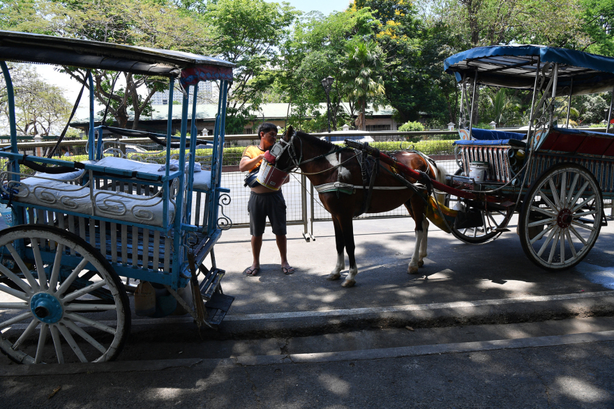 Κύμα ακραίας ζέστης στη Νοτιοανατολική Ασία: Στο Μπανγκλαντές προσεύχονται να βρέξει, στην Ταϊλάνδη κλείστηκαν στα σπίτια τους