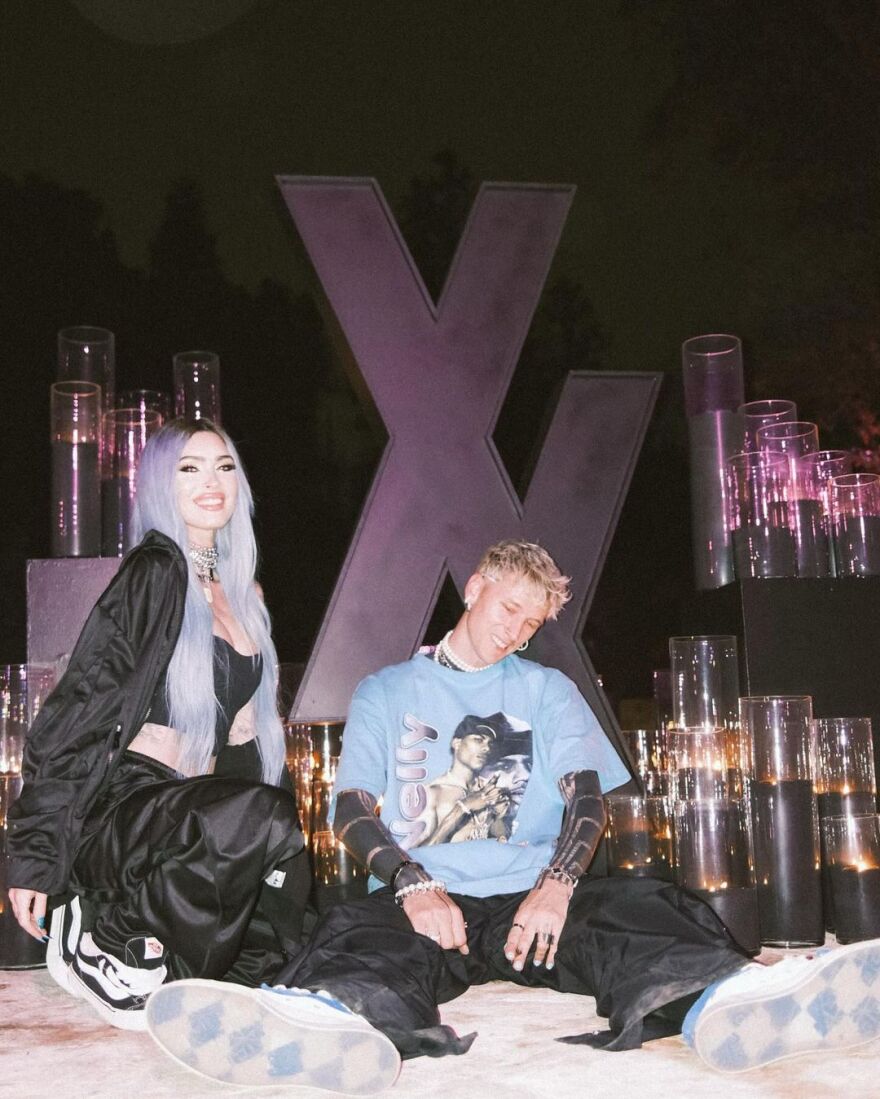 Μασίν Γκαν Κέλι: Γιόρτασε τα γενέθλιά του με τη Μέγκαν Φοξ παρά τη διάλυση του αρραβώνα τους 