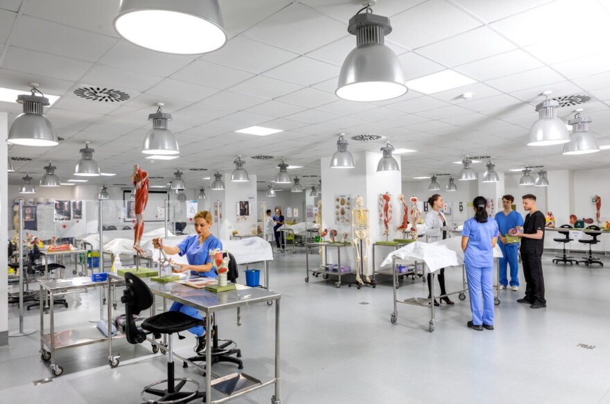 Ιατρική Σχολή Πανεπιστημίου Λευκωσίας: Προετοιμάζοντας την επόμενη γενιά επαγγελματιών Υγείας