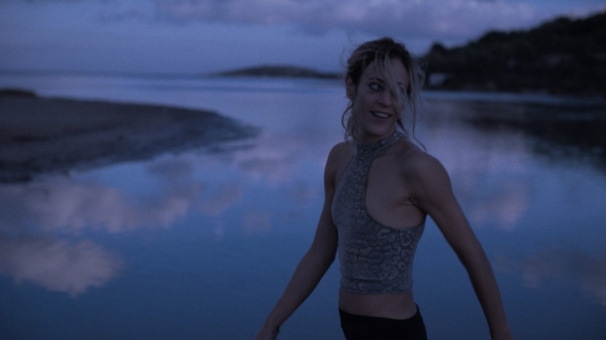 Βραβεία Ίρις: 16 υποψηφιότητες για τη «Φόνισσα» της Εύας Νάθενα με την Καρυοφυλλιά Καραμπέτη