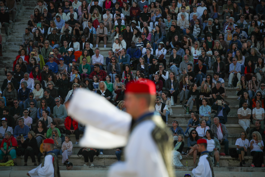 Ολυμπιακή Φλόγα: Στον δρόμο για το Παρίσι - Δείτε βίντεο από την τελετή παράδοσης στο Καλλιμάρμαρο