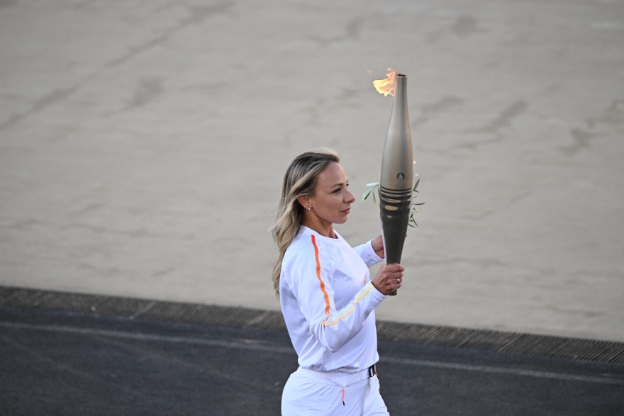 Ολυμπιακή Φλόγα: Στον δρόμο για το Παρίσι - Δείτε βίντεο από την τελετή παράδοσης στο Καλλιμάρμαρο