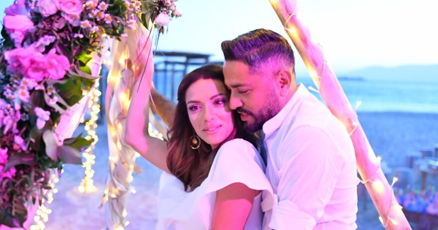 Λευτέρης Σουλτάτος: Η ανάρτηση για τα πέντε χρόνια γάμου με τη Βάσω Λασκαράκη - Ανυπομονώ να γεράσουμε μαζί, γράφει