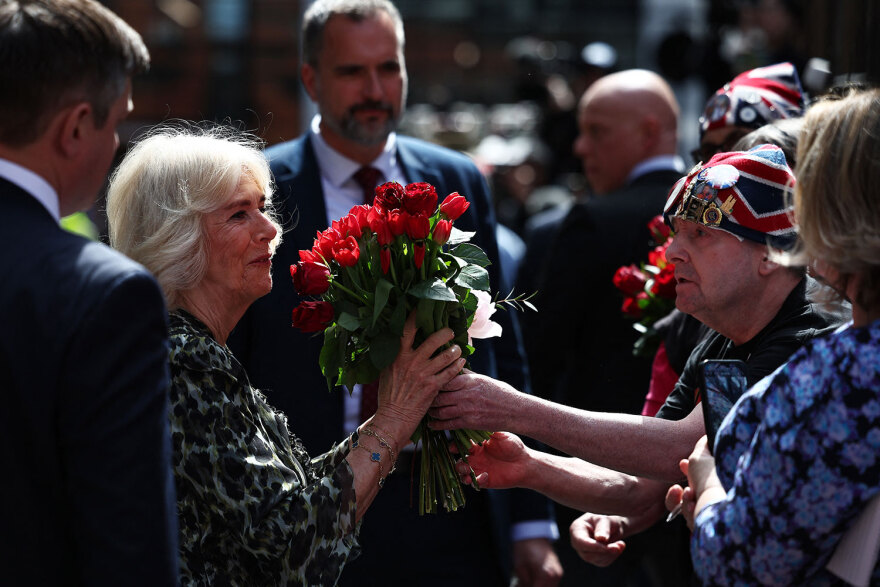 Βασιλιάς Κάρολος: Επέστρεψε στα δημόσια καθήκοντα για πρώτη φορά μετά τη διάγνωση με καρκίνο - Βίντεο και φωτογραφίες