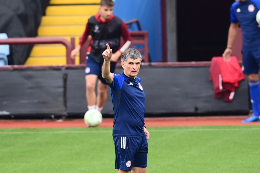 Μεντιλίμπαρ για το Άστον Βίλα - Ολυμπιακός: Σεβόμαστε τον αντίπαλο αλλά ήρθαμε για θετικό αποτέλεσμα 