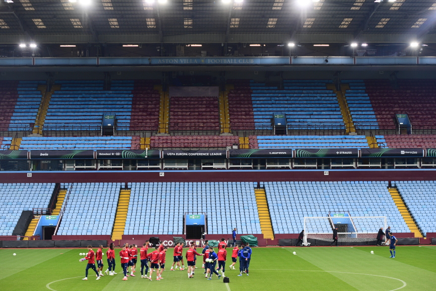 Μεντιλίμπαρ για το Άστον Βίλα - Ολυμπιακός: Σεβόμαστε τον αντίπαλο αλλά ήρθαμε για θετικό αποτέλεσμα 