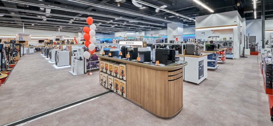 Η Κωτσόβολος μας καλωσόρισε στο αναβαθμισμένο κατάστημά της στη Λεωφόρου Συγγρού