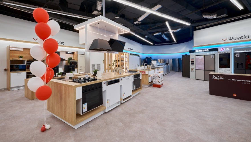 Η Κωτσόβολος μας καλωσόρισε στο αναβαθμισμένο κατάστημά της στη Λεωφόρου Συγγρού