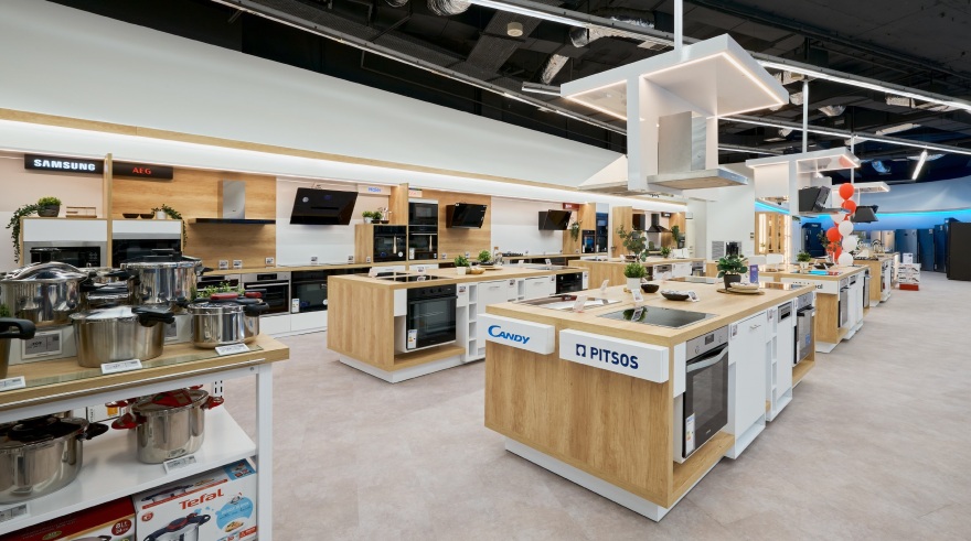 Η Κωτσόβολος μας καλωσόρισε στο αναβαθμισμένο κατάστημά της στη Λεωφόρου Συγγρού