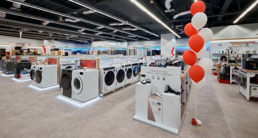 Η Κωτσόβολος μας καλωσόρισε στο αναβαθμισμένο κατάστημά της στη Λεωφόρου Συγγρού