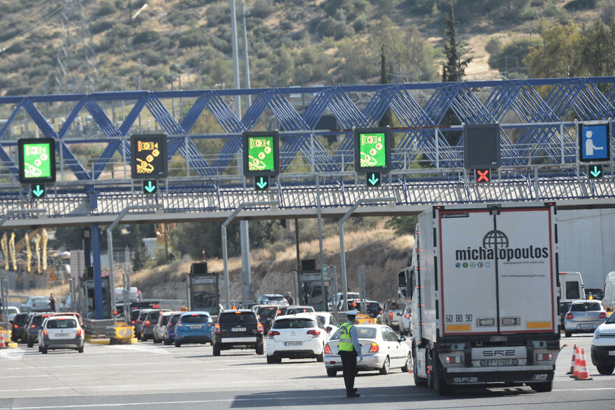 Κίνηση: Όπου φύγει-φύγει οι Αθηναίοι για το Πάσχα - Πόσοι έφυγαν από τις Εθνικές Οδούς, αναλυτικά στοιχεία 