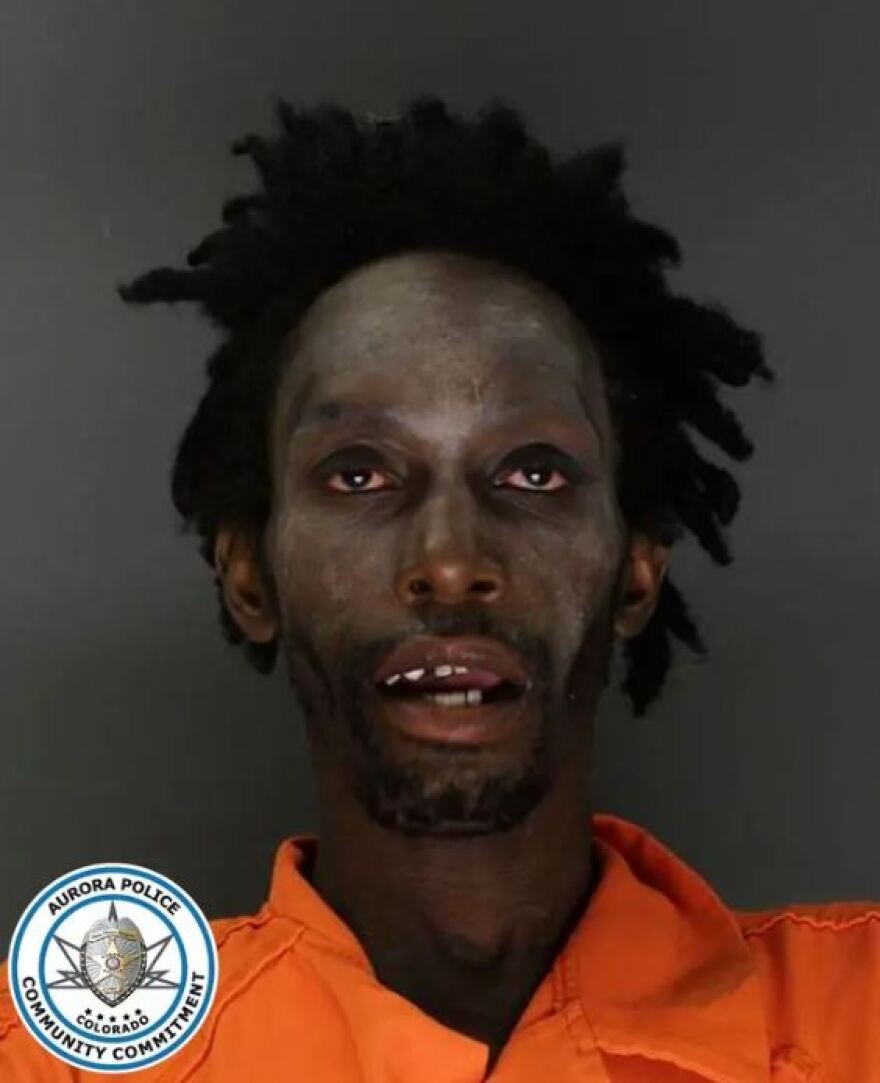 ΗΠΑ: Η στιγμή που 33χρονος τρανς προσπαθεί να αρπάξει παιδιά σε δημοτικό σχολείο στο Κολοράντο