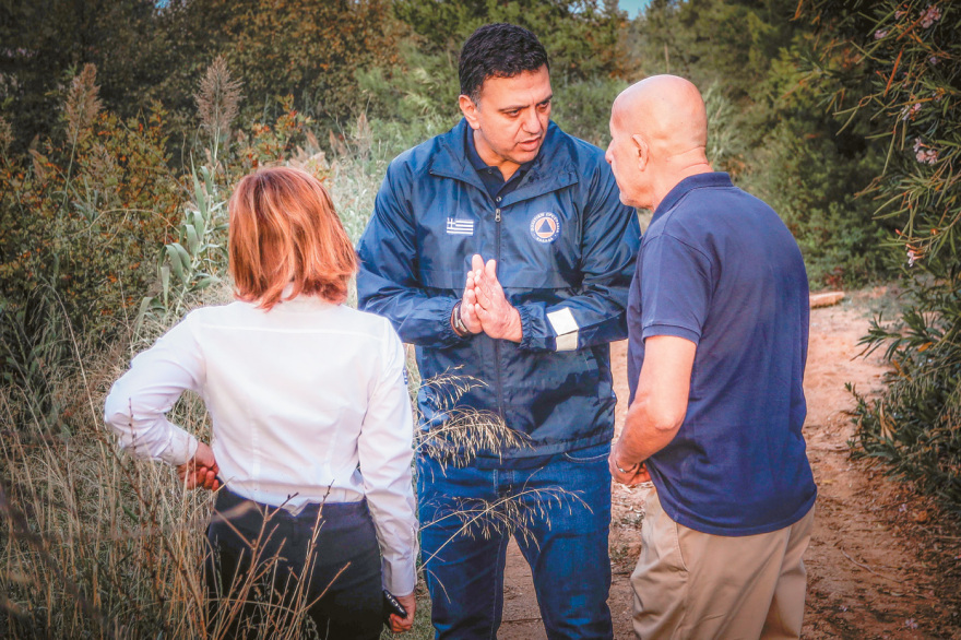 Το 112 θα δέχεται τώρα βίντεο - φωτογραφίες και θα καθοδηγεί όσους κινδυνεύουν