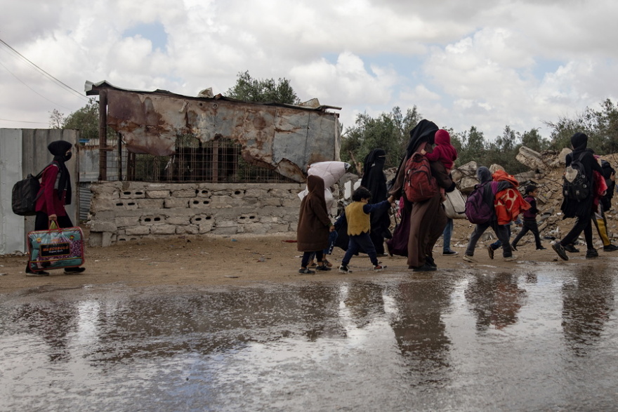 «Πρόβα» επέμβασης στη Ράφα - Το Ισραήλ βομβαρδίζει συνοικίες σε περιοχές που είχε δώσει εντολή εκκένωσης 