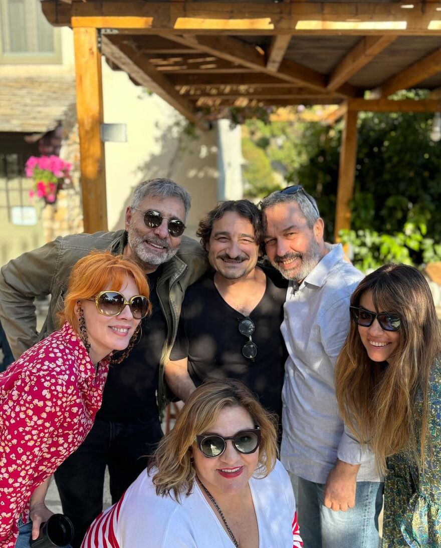 Σμαράγδα Καρύδη: Οι πασχαλινές διακοπές στο Πήλιο με γνωστούς φίλους της 