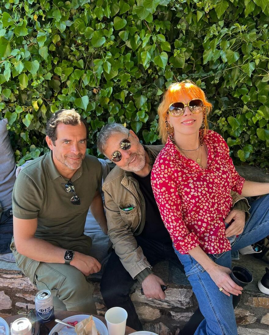 Σμαράγδα Καρύδη: Οι πασχαλινές διακοπές στο Πήλιο με γνωστούς φίλους της 