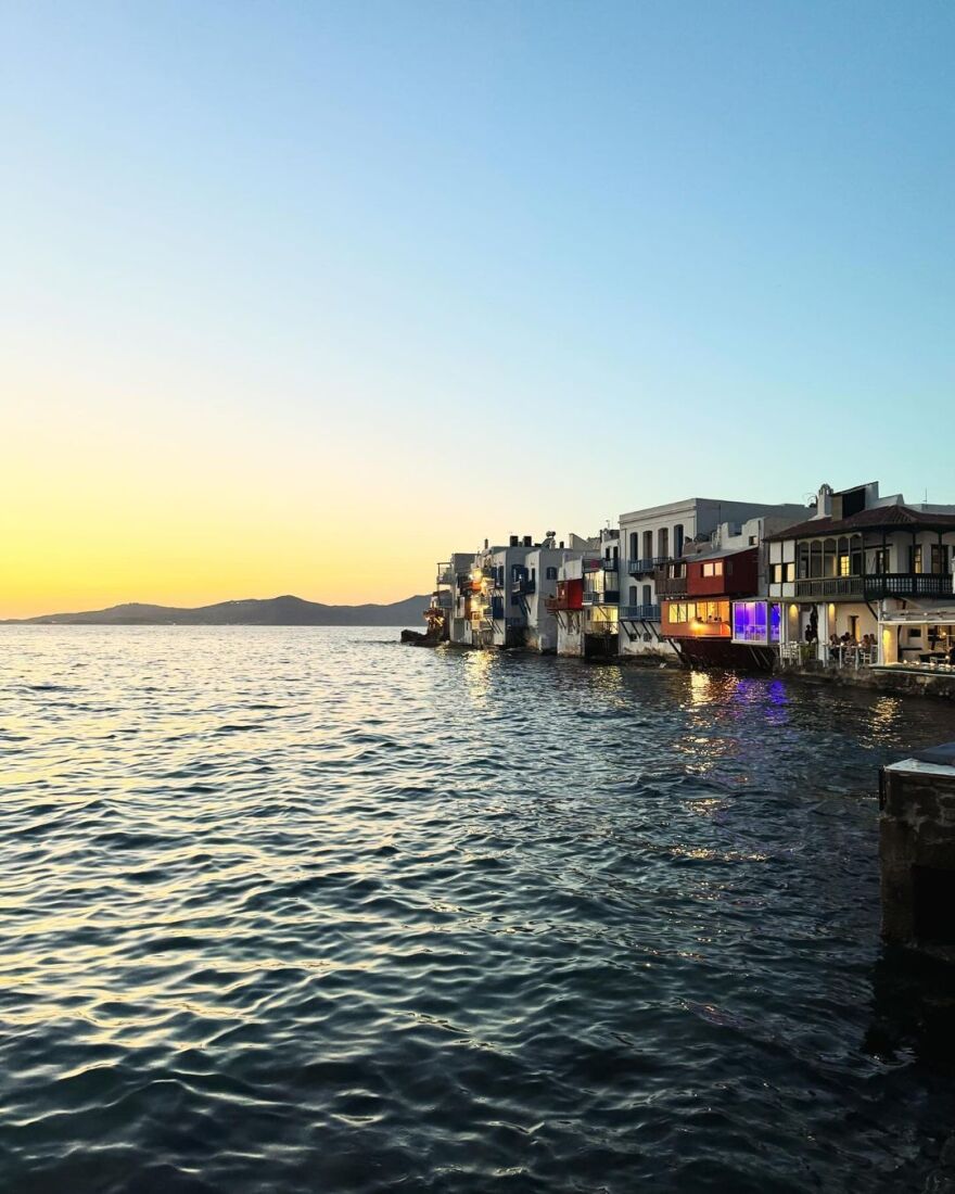 Δούκισσα Νομικού: Πόζαρε με μπικίνι από τις διακοπές της 