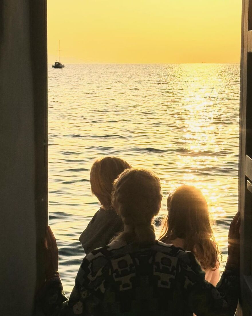 Δούκισσα Νομικού: Πόζαρε με μπικίνι από τις διακοπές της 